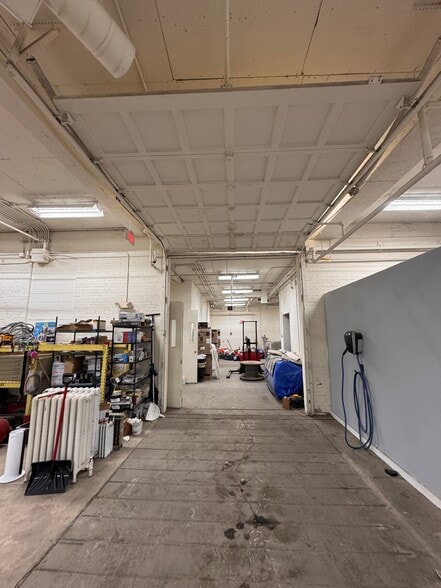 More Photos Of 334 Ontario St, Albany Warehouse For Sale