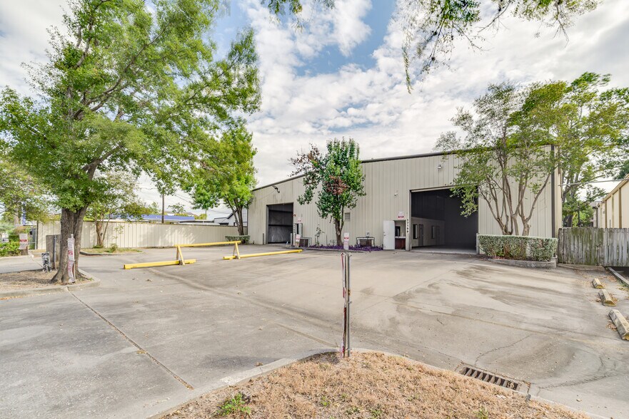 More Photos Of , Houston Flex For Sale