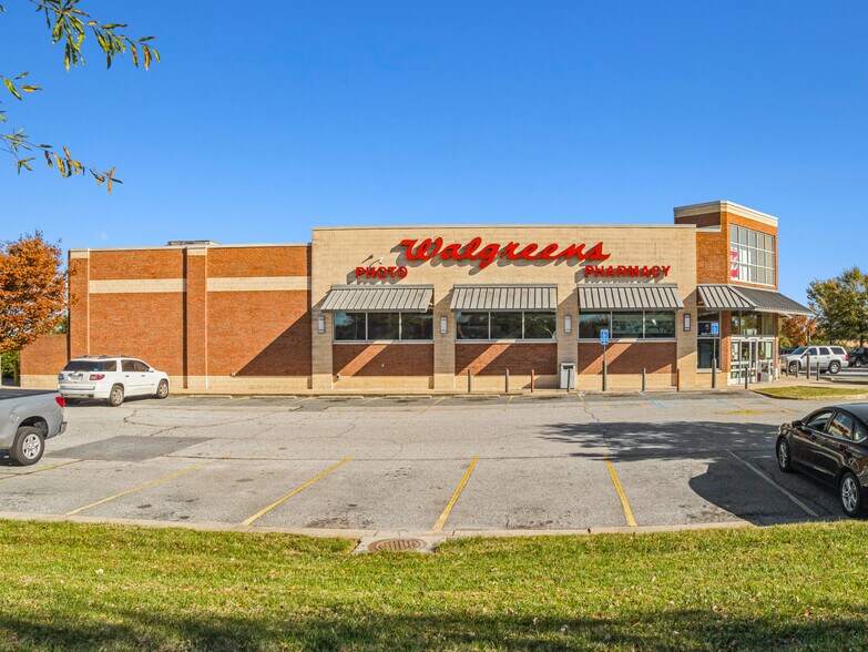 More Photos Of 2902 Godwin Blvd, Suffolk Drugstore For Sale