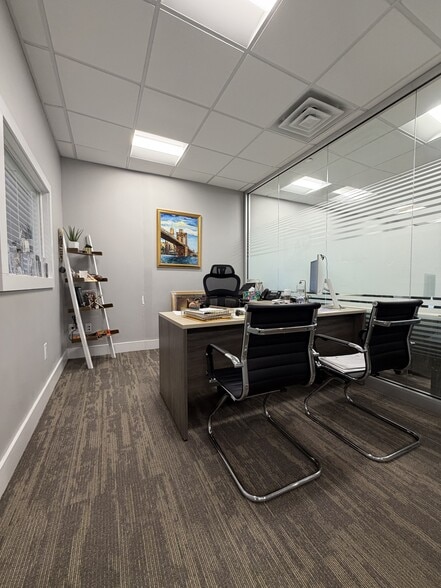 More Photos Of 101 Broadway, Brooklyn Office For Lease