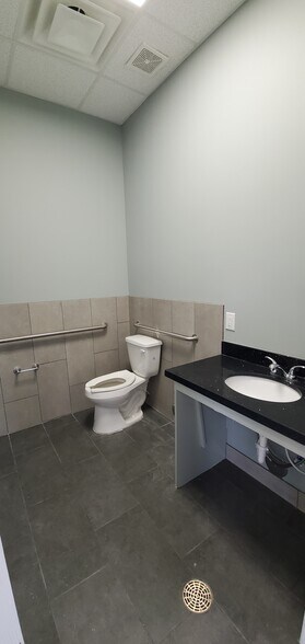 More Photos Of 26606-26622 Cook Field Rd, Katy Medical For Sale
