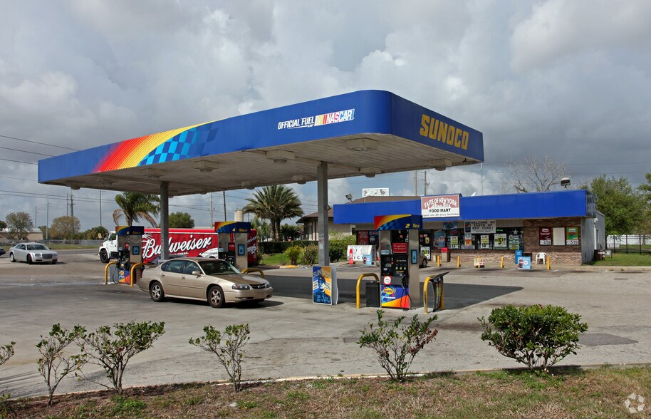 Primary Photo Of 6201 Edgewater Dr, Orlando Convenience Store For Sale