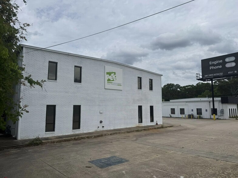 Primary Photo Of 1445 Cleveland Ave, East Point Showroom For Sale