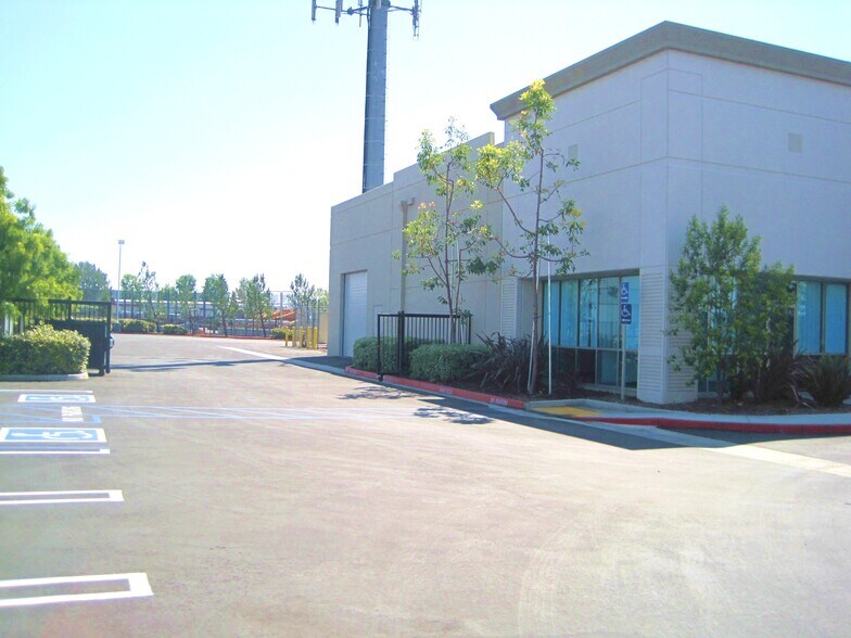 More Photos Of 13905 Ramona Ave, Chino Unknown For Lease