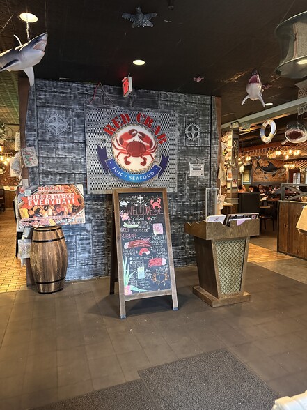 More Photos Of 4050 NW Federal Hwy, Jensen Beach Restaurant For Sale