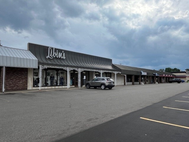 More Photos Of 1000-1032 E Cork St, Kalamazoo Unknown For Lease