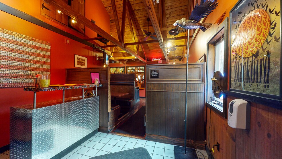 More Photos Of 6 Way Rd, Middlefield Office For Sale