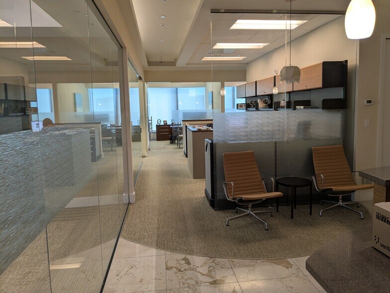More Photos Of 8950 SW 74th Ct, Miami Office For Sale