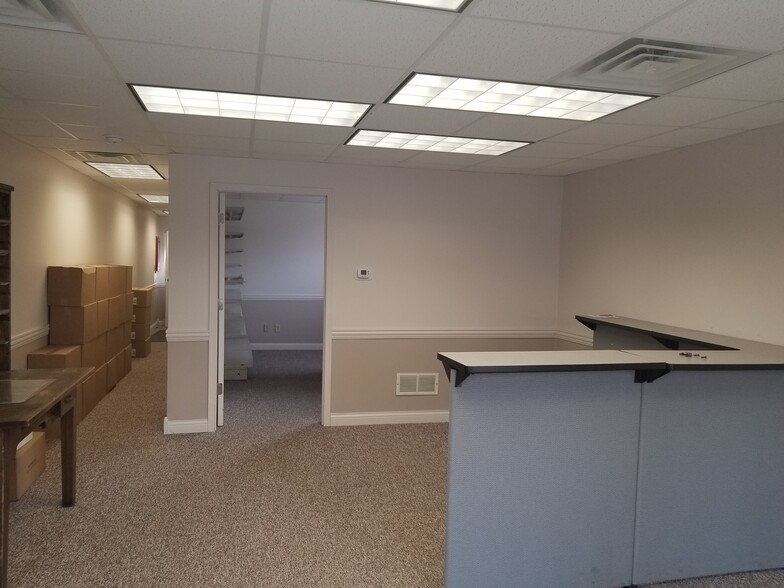 More Photos Of 115 S Union St, Galion Office For Sale