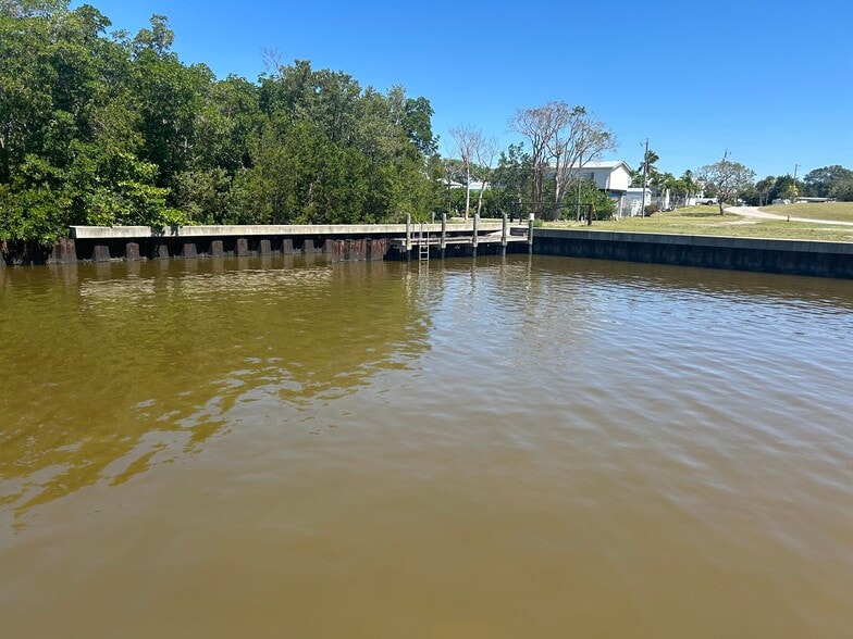 More Photos Of 318 Mamie St, Chokoloskee Land For Sale