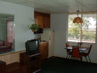 More Photos Of 14733 Dutchmans Dr, Rogers Hotel For Sale