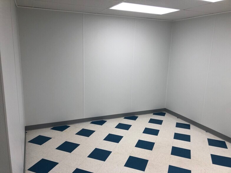 More Photos Of 1206 Quarrier St, Charleston Office For Lease