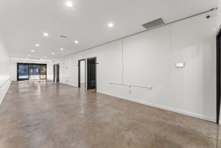 More Photos Of 3030 El Cajon Blvd, San Diego Storefront For Lease