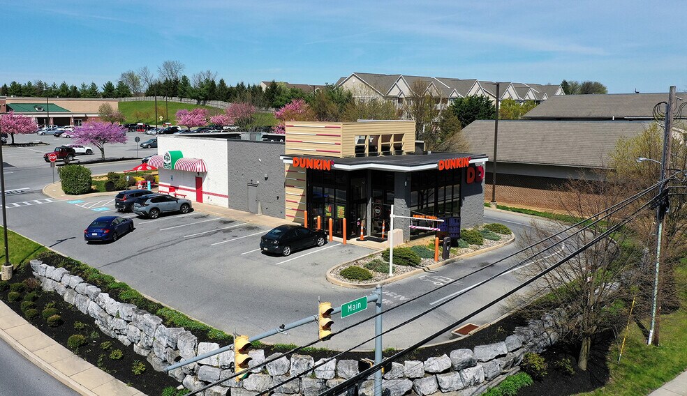 More Photos Of 749-809 E Main St, Mount Joy Unknown For Lease