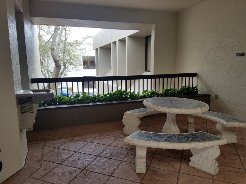 More Photos Of 9200 Bonita Beach Rd, Bonita Springs Coworking Space