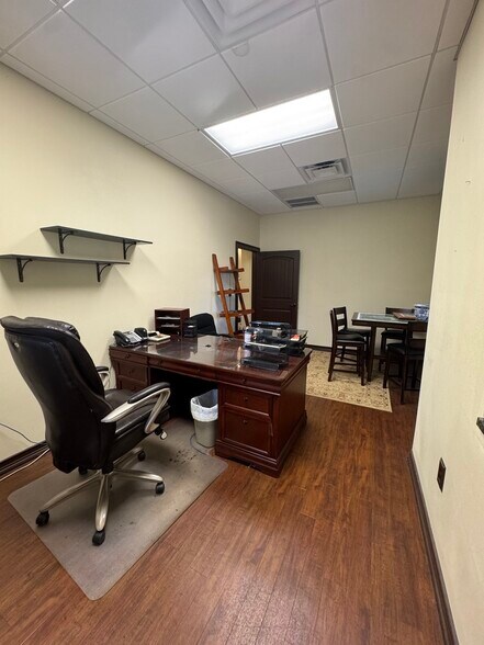 More Photos Of 3101 Casabella Pl, Melbourne Office For Lease