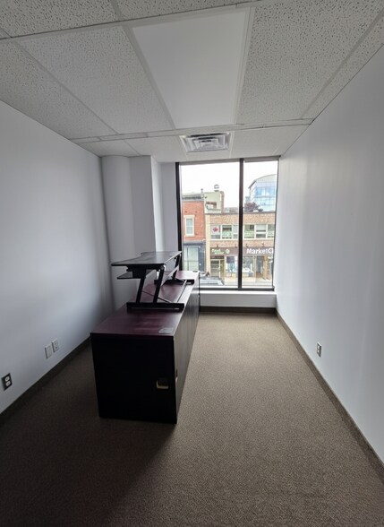 More Photos Of 291-297 Dalhousie St, Ottawa Storefront Retail Office For Lease