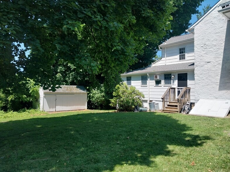 More Photos Of 346 Thornton Rd, Thornton Storefront Retail Residential For Sale