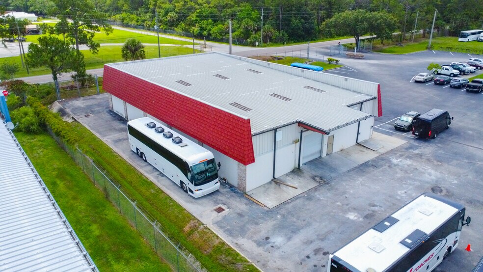 More Photos Of 1445 Cox Rd, Cocoa Light Distribution For Lease