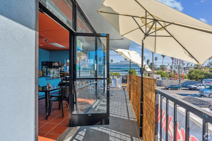 Primary Photo Of 1133 S Vermont Ave, Los Angeles Freestanding For Lease