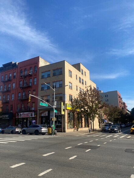 More Photos Of 2025 Third Ave, New York Apartments For Sale