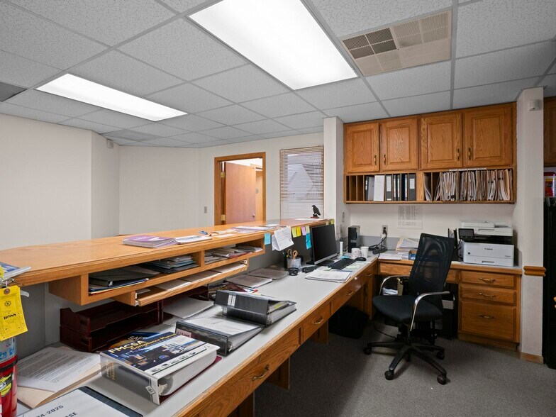 More Photos Of 4541 S 700 E, Salt Lake City Office For Sale