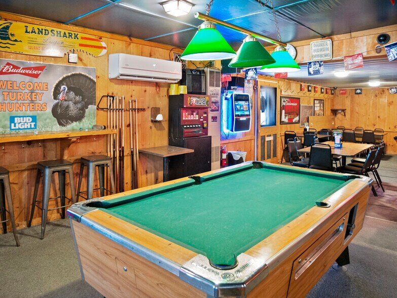 More Photos Of 4262 N Abbe Rd, Comins Bar For Sale