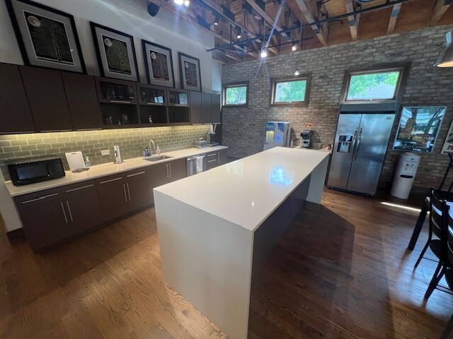More Photos Of 220 N River St, East Dundee Freestanding For Sale