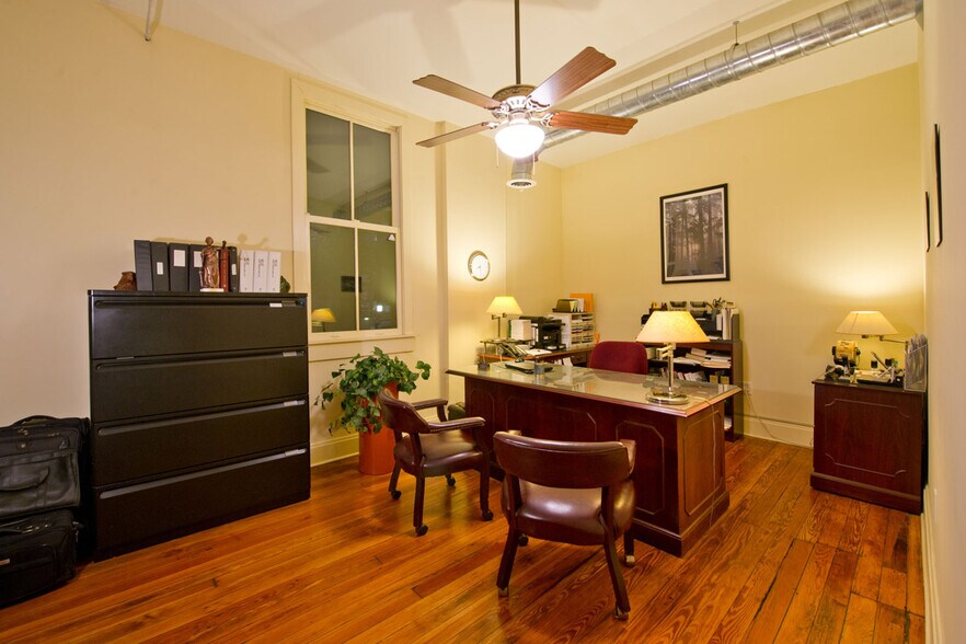 More Photos Of 639 Main St, Cincinnati Apartments For Sale