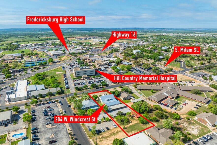 More Photos Of 204 W Windcrest St, Fredericksburg Healthcare For Sale