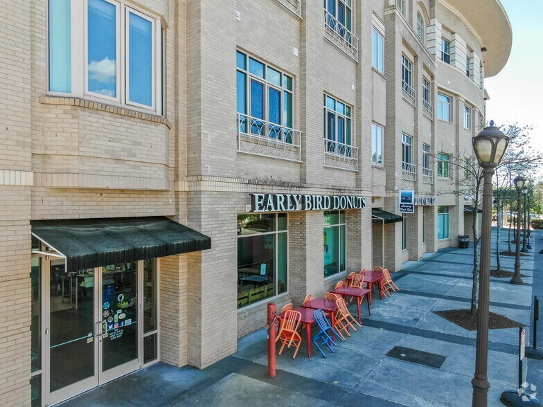 More Photos Of 2816 Erwin Rd, Durham Apartments For Lease