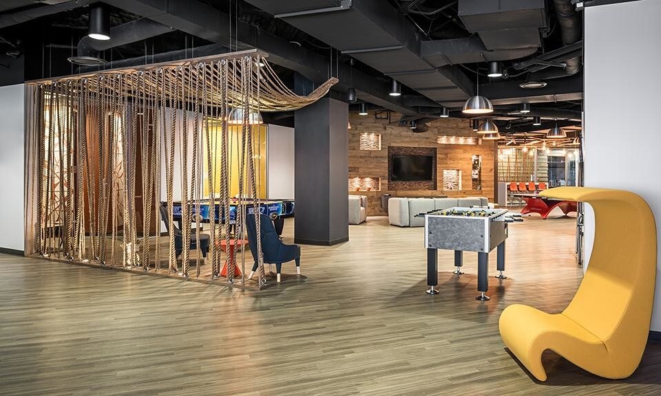 More Photos Of 350 Pine St, Beaumont Office For Lease