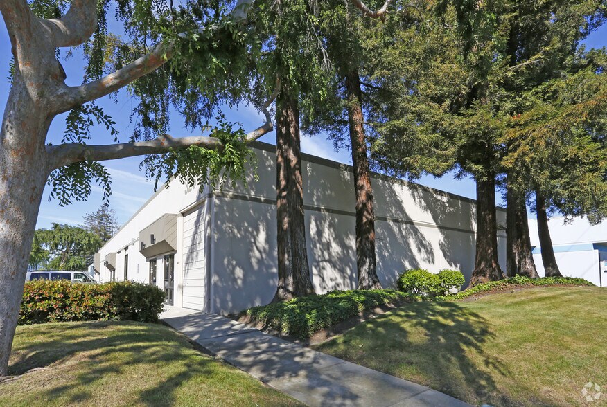 More Photos Of 3284 Edward Ave, Santa Clara Warehouse For Lease