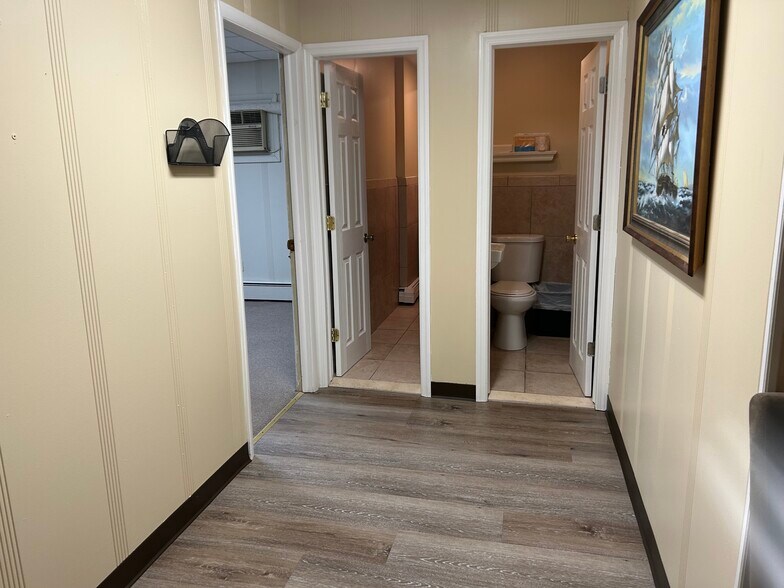 More Photos Of 64 Gleneida Ave, Carmel Storefront Retail Office For Lease