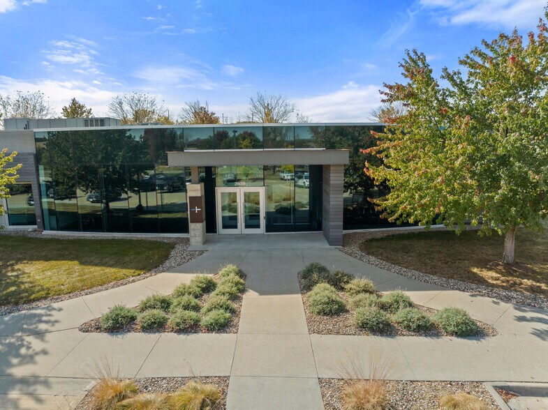 More Photos Of 2839 Northgate Dr, Iowa City Office For Sale