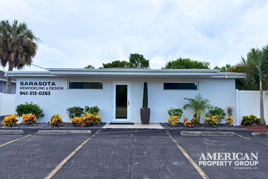 Primary Photo Of 1670 Stickney Point Rd, Sarasota Office For Sale