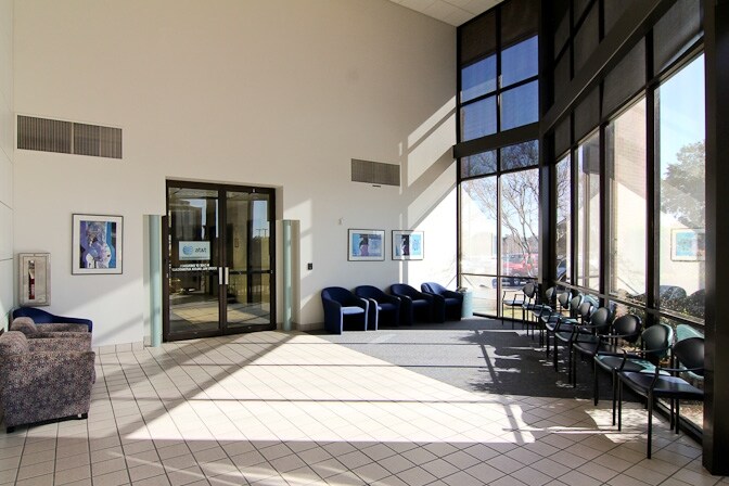 More Photos Of 1801 Valley View Ln, Farmers Branch Office For Lease