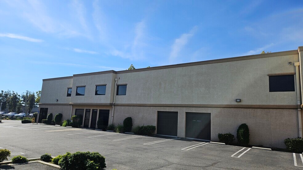 More Photos Of 145 N Sierra Madre Blvd, Pasadena Research And Development For Lease