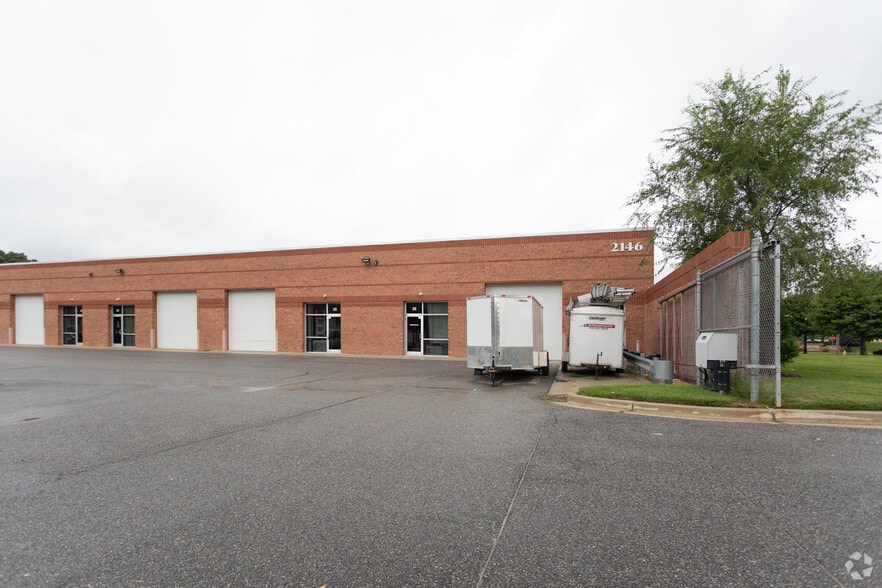 More Photos Of 2146 Priest Bridge Ct, Crofton Light Manufacturing For Lease