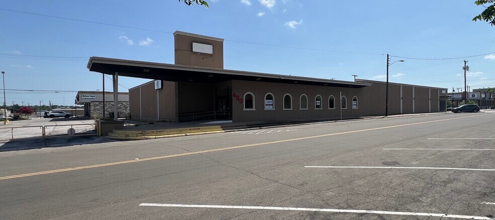 More Photos Of 420 E Ave C, Killeen Specialty For Sale