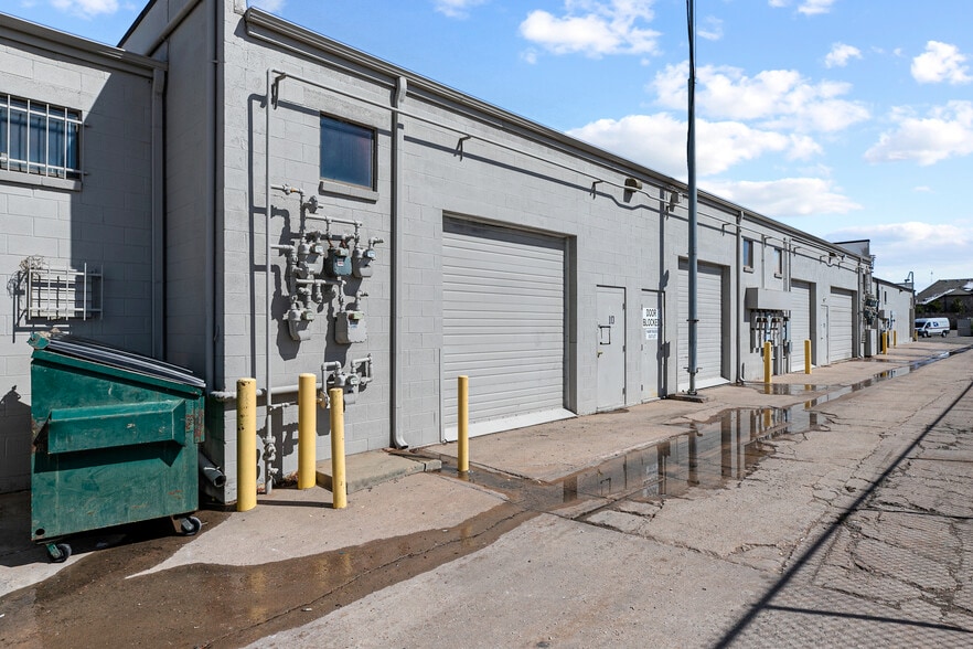 More Photos Of 8400-8450 E Iliff Ave, Denver Unknown For Lease