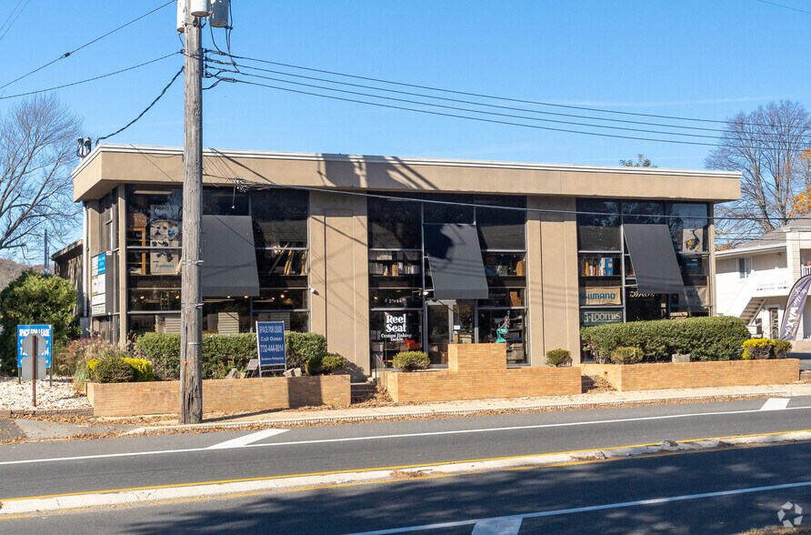 More Photos Of 707 Union Ave, Brielle Storefront Retail Office For Lease