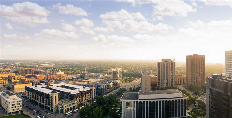 More Photos Of 365 Nicollet Mall, Minneapolis Apartments For Sale