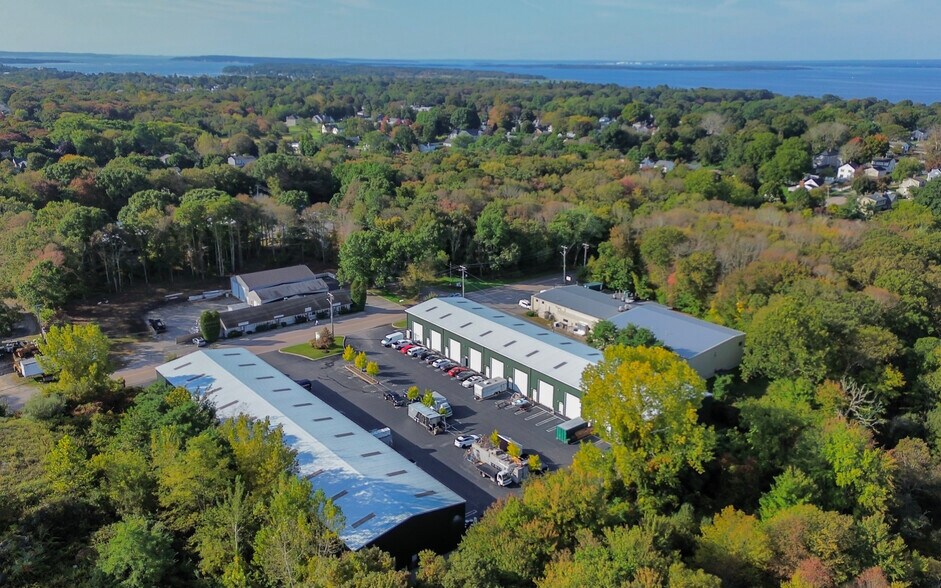 More Photos Of 75 Tupelo St, Bristol Manufacturing For Sale