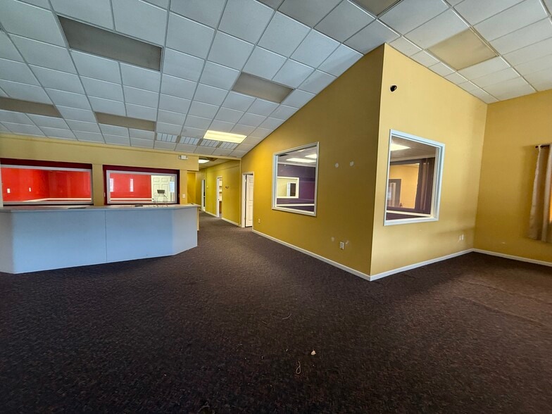 More Photos Of 3773 Northside Dr, Macon-Bibb Freestanding For Sale