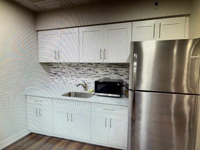 More Photos Of 325 N Hough St, Barrington Medical For Lease