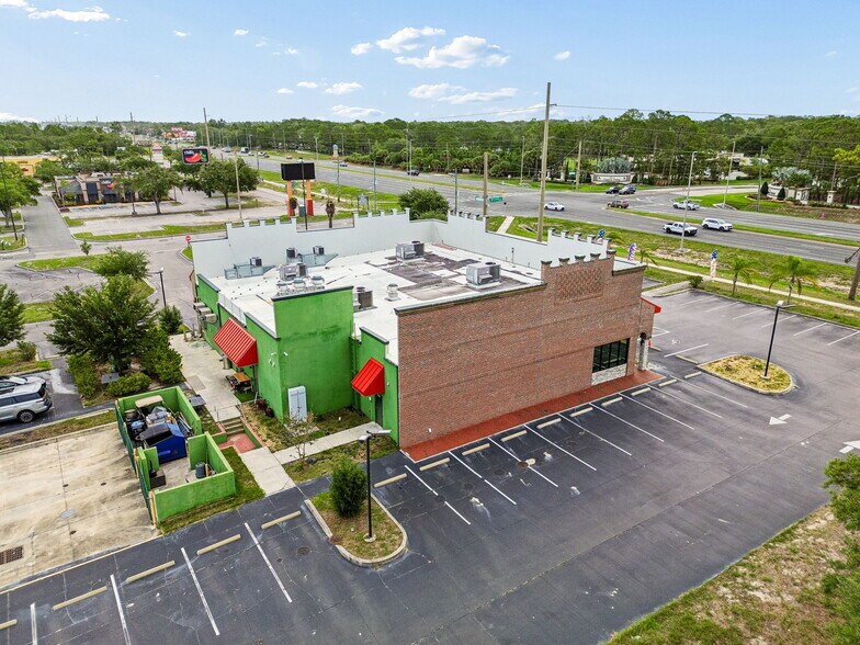 More Photos Of 3007 Commercial Way, Spring Hill Restaurant For Sale