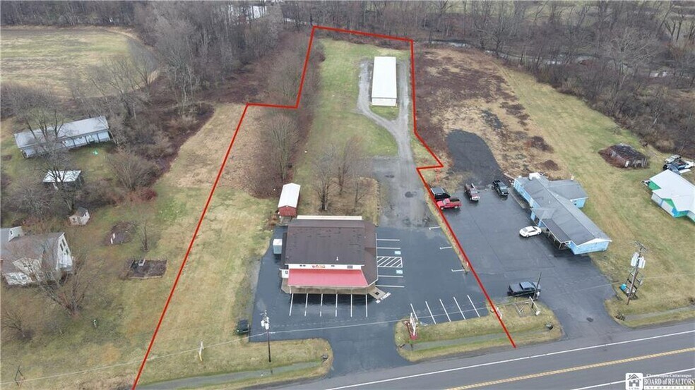 More Photos Of 4860 NY-430, Bemus Point Flex For Sale