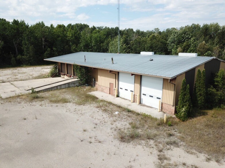 More Photos Of 6502 US Highway 31 N, Charlevoix Truck Terminal For Lease