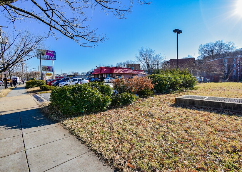More Photos Of 4435 Benning Rd NE, Washington Land For Sale